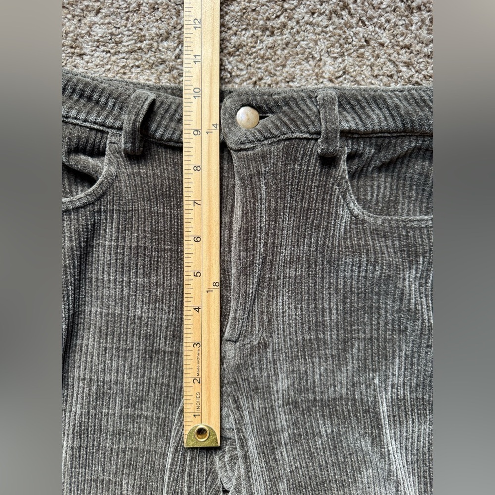 Industry Republic clothing flare leg , soft corduroy pants - Picture 7 of 9